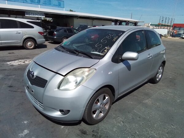 MANDO ELEVALUNAS DELANTERO IZQUIERDO TOYOTA YARIS (KSP9/SCP9/NLP9) - Imagen 3