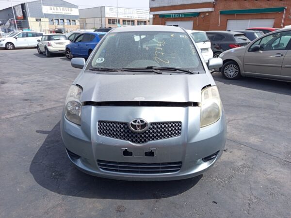 PARAGOLPES DELANTERO TOYOTA YARIS (KSP9/SCP9/NLP9) - Imagen 4