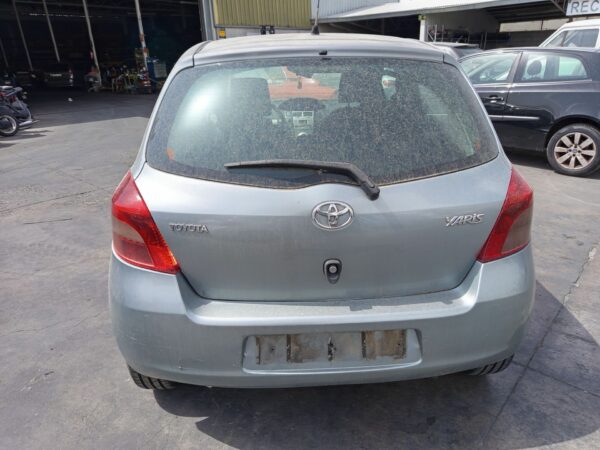 PARAGOLPES DELANTERO TOYOTA YARIS (KSP9/SCP9/NLP9) - Imagen 5