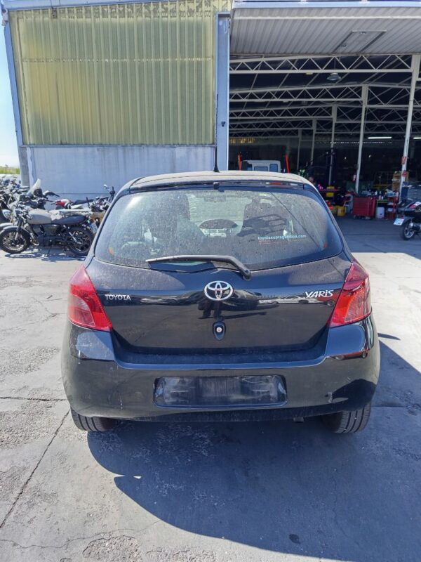 PARAGOLPES DELANTERO TOYOTA YARIS (KSP9/SCP9/NLP9) - Imagen 2