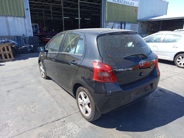 PARAGOLPES DELANTERO TOYOTA YARIS (KSP9/SCP9/NLP9) - Imagen 3