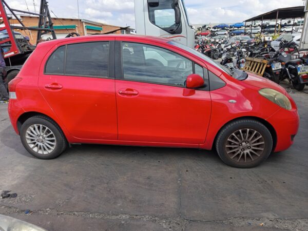 ALETA DELANTERA IZQUIERDA TOYOTA YARIS (KSP9/SCP9/NLP9) - Imagen 2