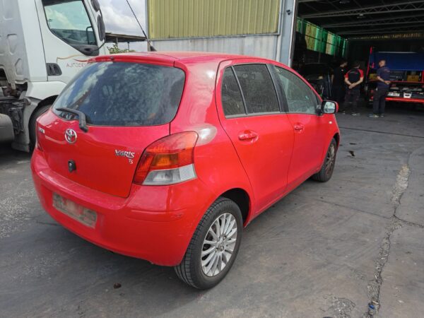 CERRADURA PUERTA DELANTERA IZQUIERDA TOYOTA YARIS (KSP9/SCP9/NLP9) - Imagen 5