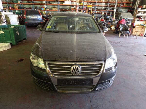 PARAGOLPES TRASERO VOLKSWAGEN PASSAT BERLINA (3C2) - Imagen 2