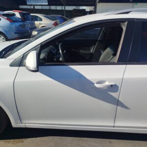 PUERTA DELANTERA IZQUIERDA CHEVROLET CRUZE
