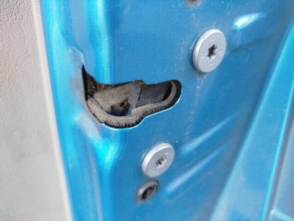 CERRADURA PUERTA DELANTERA DERECHA PEUGEOT 207