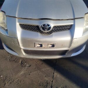 PARAGOLPES DELANTERO TOYOTA AURIS (E15)
