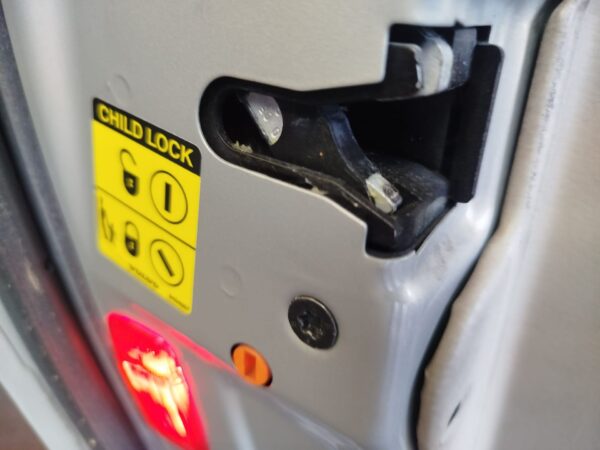 CERRADURA PUERTA DELANTERA IZQUIERDA VOLVO S80 BERLINA