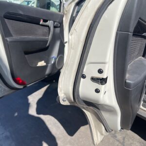 CERRADURA PUERTA TRASERA IZQUIERDA CHEVROLET CAPTIVA
