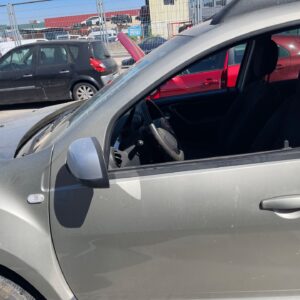 PUERTA DELANTERA IZQUIERDA DACIA DUSTER I