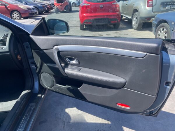ELEVALUNAS DELANTERO DERECHO RENAULT LAGUNA III COUPE