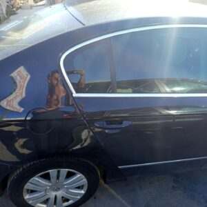 PUERTA TRASERA DERECHA VOLKSWAGEN PASSAT BERLINA (3C2)