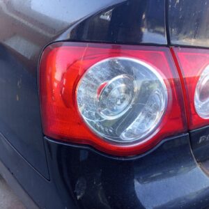 PILOTO TRASERO IZQUIERDO VOLKSWAGEN PASSAT BERLINA (3C2)