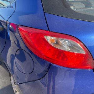 PILOTO TRASERO IZQUIERDO MAZDA 2 BERLINA (DE)