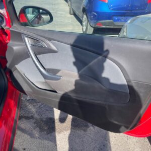ELEVALUNAS DELANTERO DERECHO OPEL ASTRA J GTC