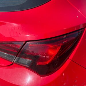 PILOTO TRASERO DERECHO OPEL ASTRA J GTC