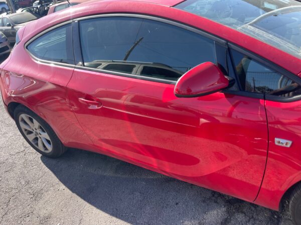 PUERTA DELANTERA DERECHA OPEL ASTRA J GTC