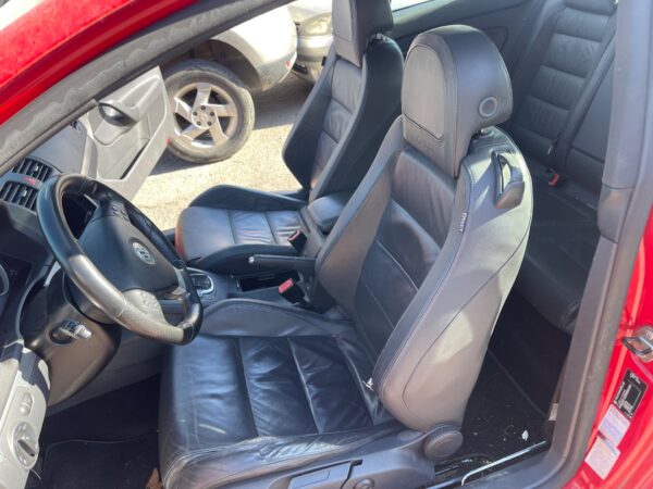 JUEGO ASIENTOS COMPLETO VOLKSWAGEN GOLF V (1K1)(10.2003)