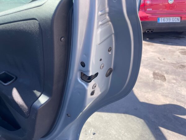 CERRADURA PUERTA TRASERA DERECHA PEUGEOT 207