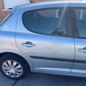PUERTA TRASERA DERECHA PEUGEOT 207