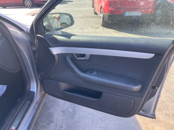 ELEVALUNAS DELANTERO DERECHO AUDI A4 BERLINA (8E)