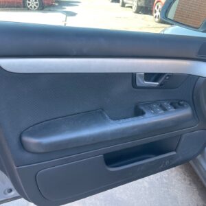 ELEVALUNAS DELANTERO IZQUIERDO AUDI A4 BERLINA (8E)