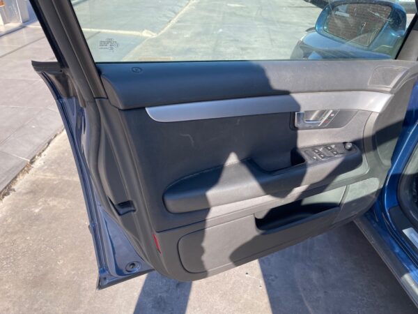 ELEVALUNAS DELANTERO IZQUIERDO AUDI A4 BERLINA (8E)