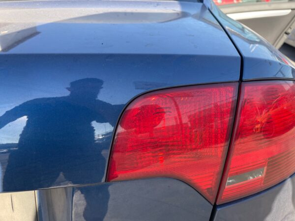 PILOTO TRASERO DERECHO INTERIOR AUDI A4 BERLINA (8E)