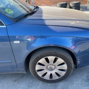 ALETA DELANTERA DERECHA AUDI A4 BERLINA (8E)