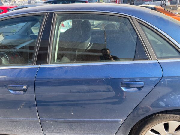 PUERTA TRASERA IZQUIERDA AUDI A4 BERLINA (8E)