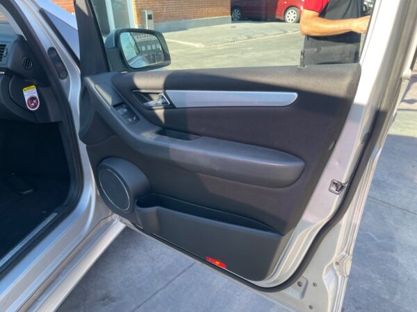ELEVALUNAS DELANTERO DERECHO MERCEDES-BENZ CLASE B (BM 245)