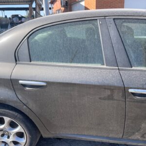 PUERTA TRASERA DERECHA ALFA ROMEO 159 (140)