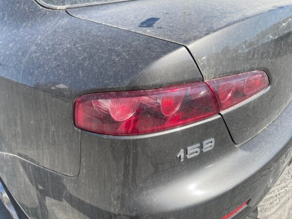 PILOTO TRASERO IZQUIERDO ALFA ROMEO 159 (140)