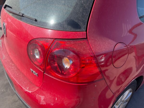 PILOTO TRASERO DERECHO VOLKSWAGEN GOLF V (1K1)(10.2003)