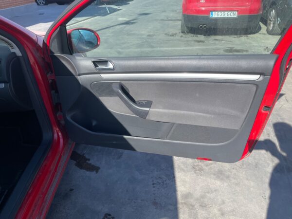 ELEVALUNAS DELANTERO DERECHO VOLKSWAGEN GOLF V (1K1)(10.2003)