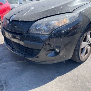 PARAGOLPES DELANTERO RENAULT MEGANE III BERLINA 5P
