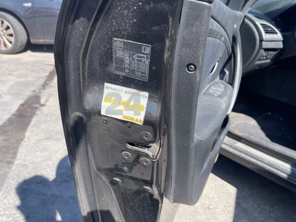 CERRADURA PUERTA DELANTERA IZQUIERDA RENAULT MEGANE III BERLINA 5P