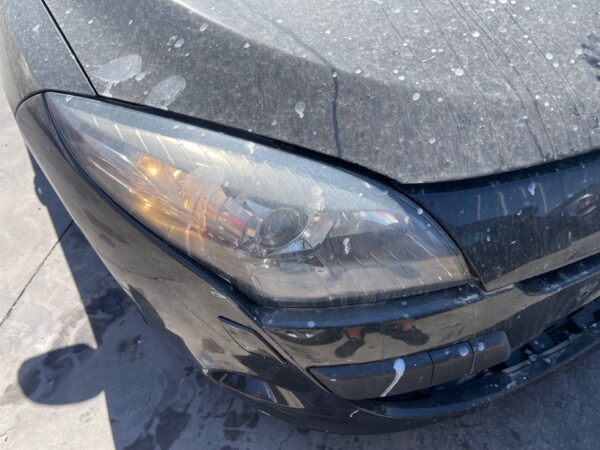 FARO DERECHO RENAULT MEGANE III BERLINA 5P