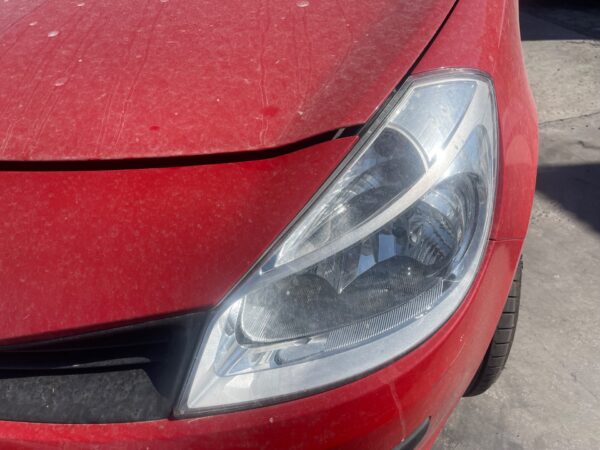 FARO IZQUIERDO RENAULT CLIO III