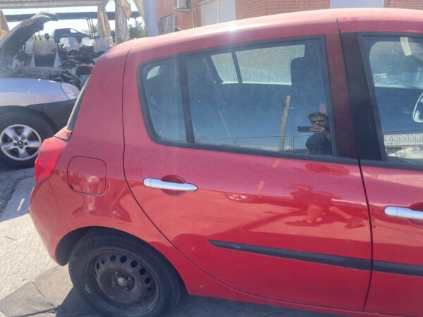 PUERTA TRASERA DERECHA RENAULT CLIO III