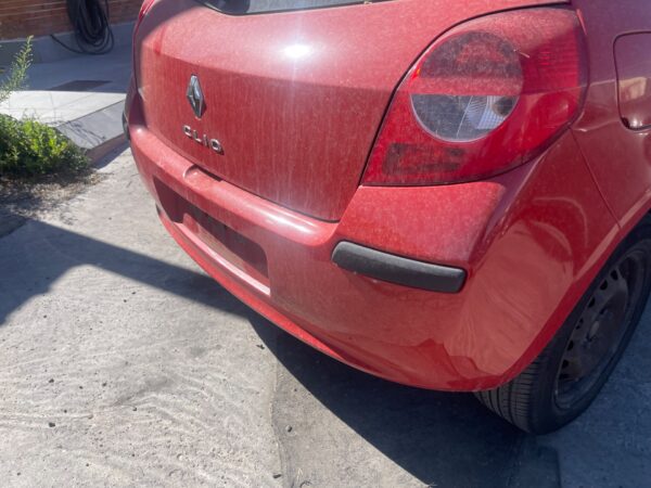 PARAGOLPES TRASERO RENAULT CLIO III