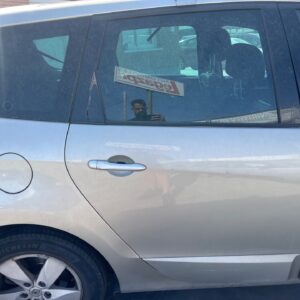 PUERTA TRASERA DERECHA RENAULT SCENIC III (JZ)