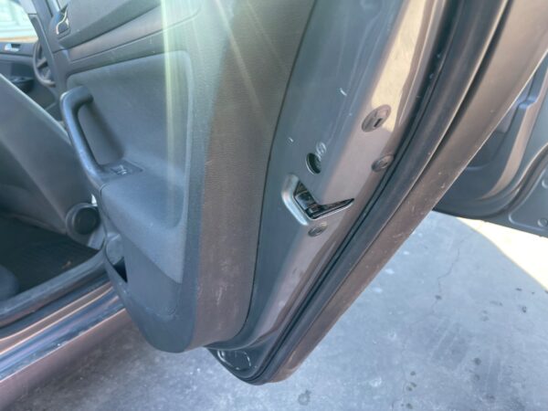 CERRADURA PUERTA TRASERA DERECHA VOLKSWAGEN GOLF V (1K1)(10.2003)