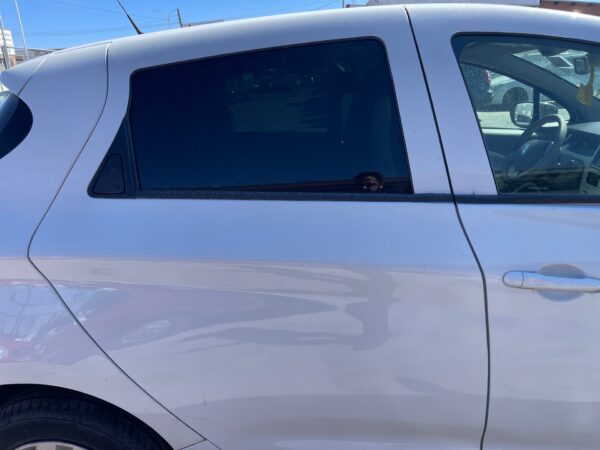 PUERTA TRASERA DERECHA RENAULT ZOE