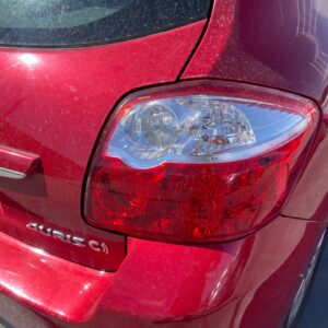 PILOTO TRASERO DERECHO TOYOTA AURIS (E15)