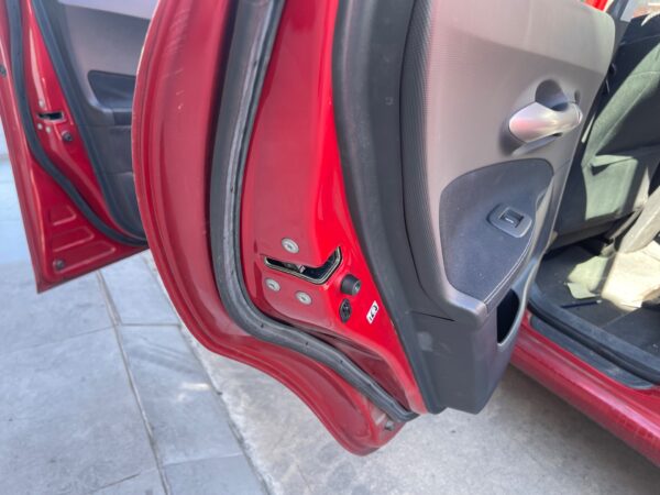 CERRADURA PUERTA TRASERA IZQUIERDA TOYOTA AURIS (E15)