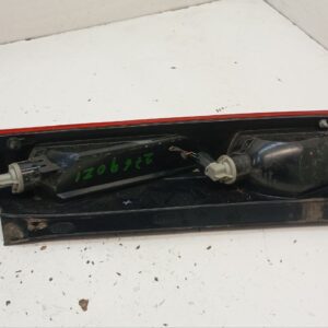 PILOTO TRASERO IZQUIERDO FORD FOCUS BERLINA (CAP)