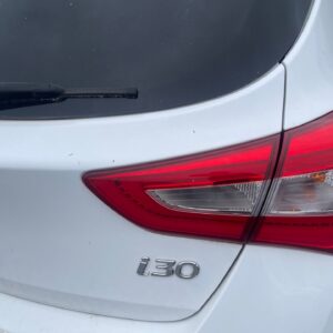 PILOTO TRASERO DERECHO INTERIOR HYUNDAI I30 (GD)