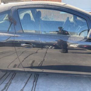PUERTA DELANTERA DERECHA OPEL CORSA D