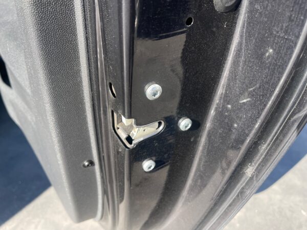 CERRADURA PUERTA DELANTERA DERECHA OPEL CORSA D